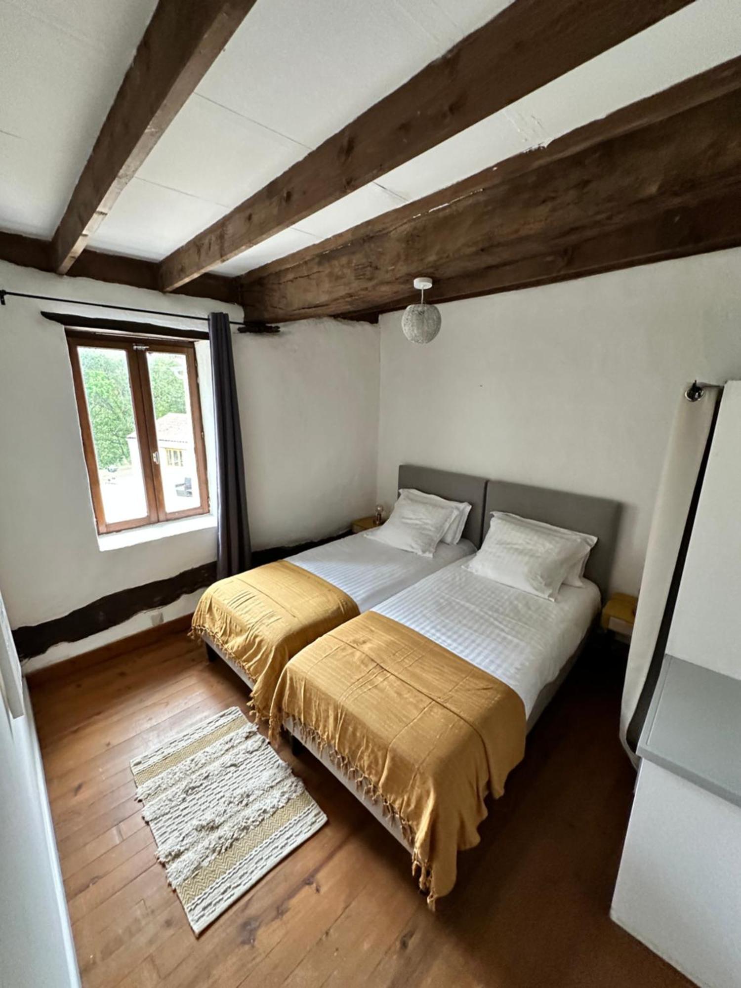 Domaine De La Roche Chabrelle Villa Saint-Just  Kültér fotó